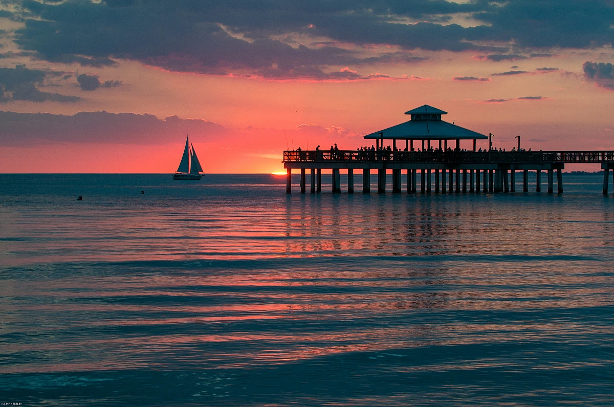 Fort Myers Beach, Fort Myers