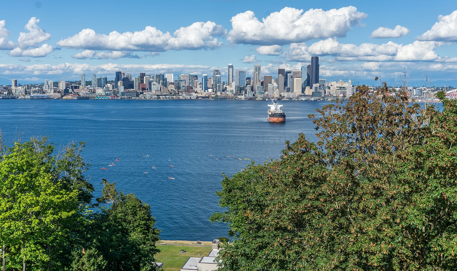 Die Skyline von Seattle mit der Space Needle.